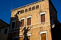 haus mit schatten